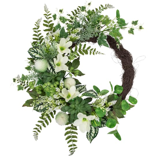 24&#x22; Hellebores &#x26; Ivy Wreath
